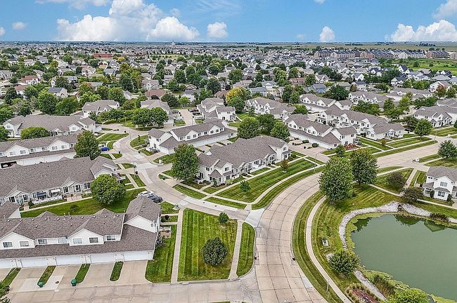 Additional photo 3 of property located at 2502 Nw Heritage Ave