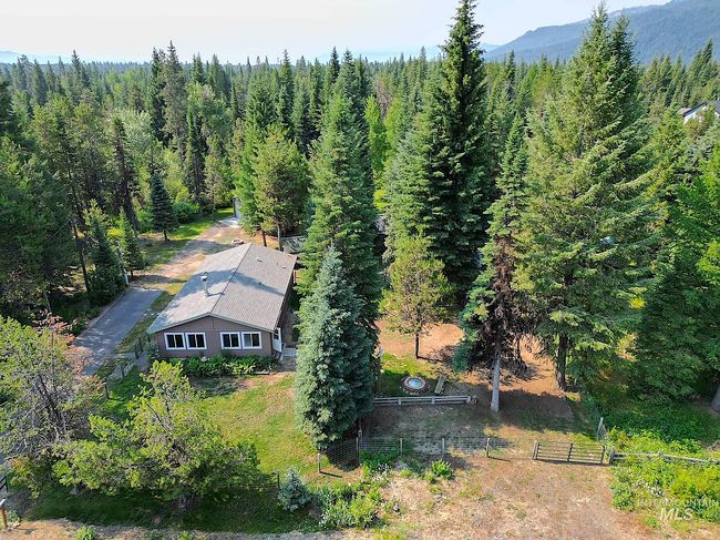 Preview of property located at 106 Forest Pl