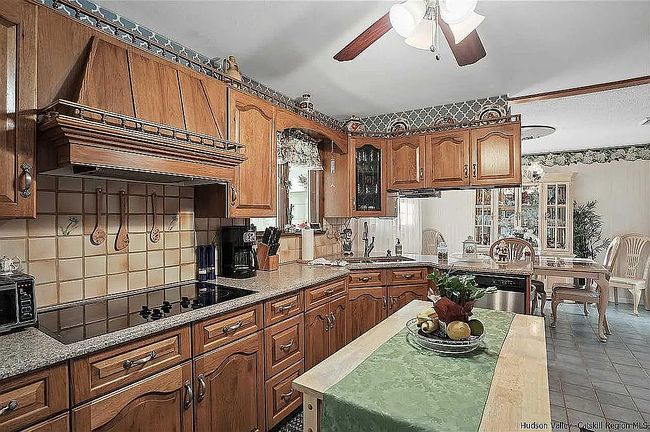 Image of 105 S Chapel Hill Rd