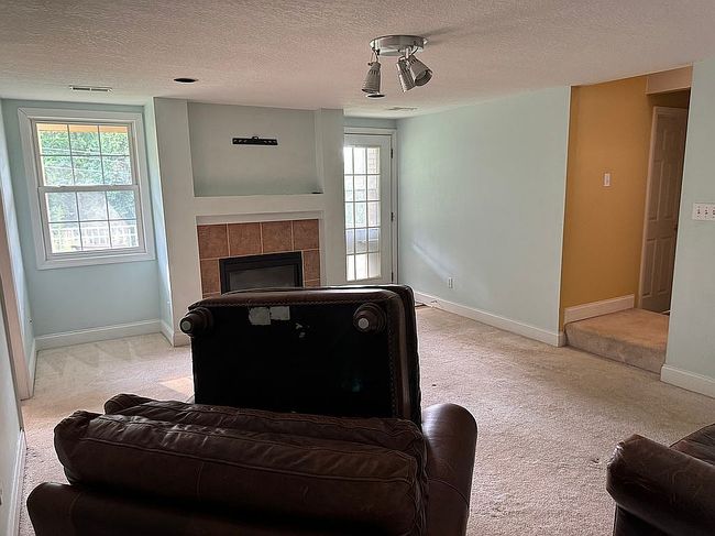 Photo of 109 Cobblestone Cir, Morgantown, WV
