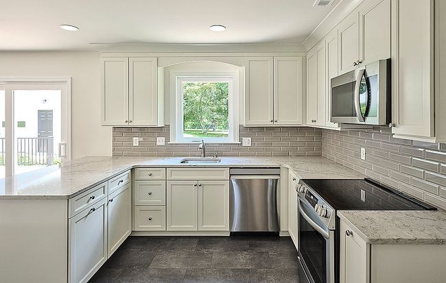 Photo of 60 Hilltop Dr, Downingtown, PA