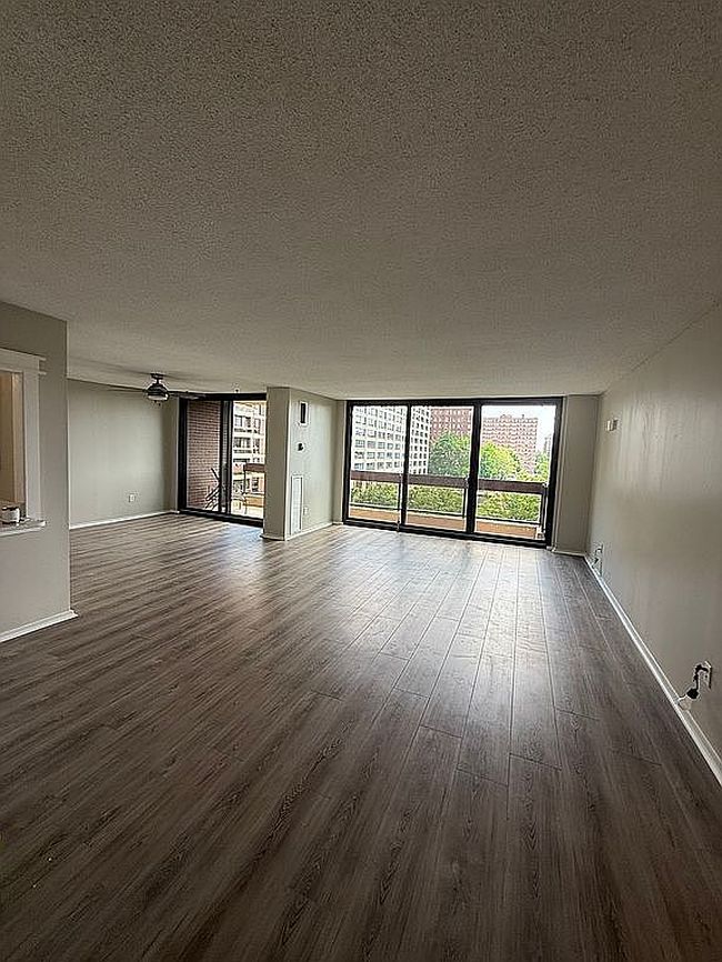Photo of 4100 N Charles St Unit 507, Baltimore, MD