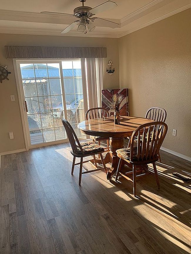 Image of 14455 Sandy Ave