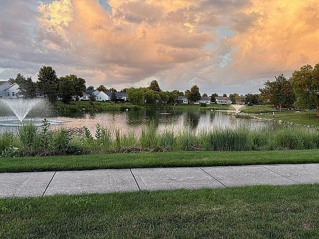 Photo of 629 S Cadillac Cir, Romeoville, IL