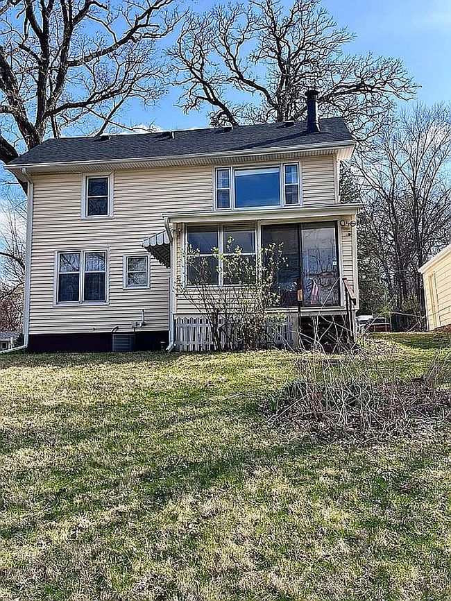 Image of 210 E Pleasant View Dr