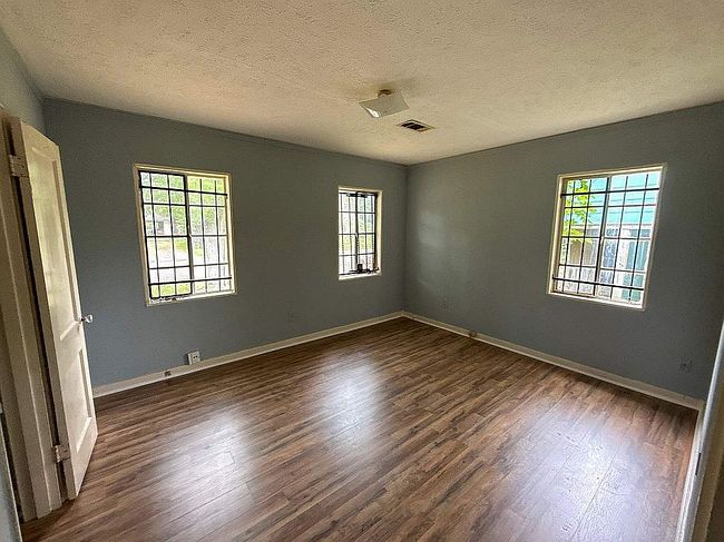 Image of 714 Lindsey Dr