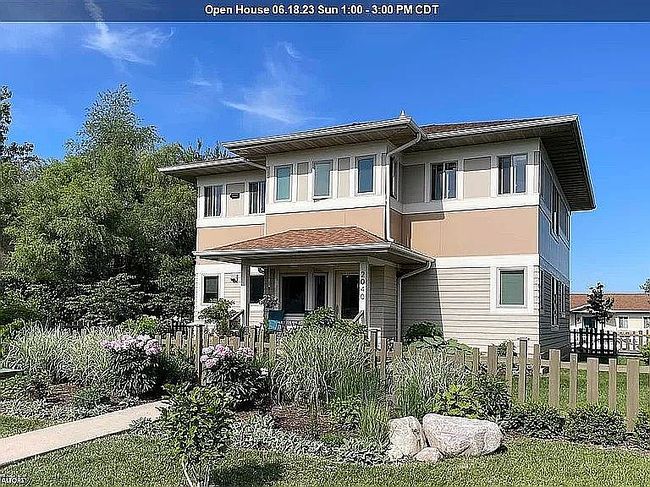 Image of 2040 Sapphire Ln #2