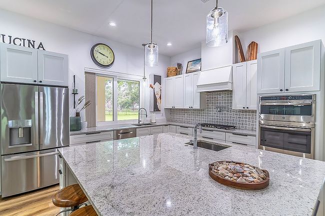 Photo of 31035 Pasco Rd, San Antonio, FL