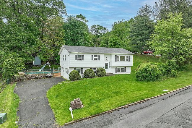 Photo of 1 S Delaware Dr
