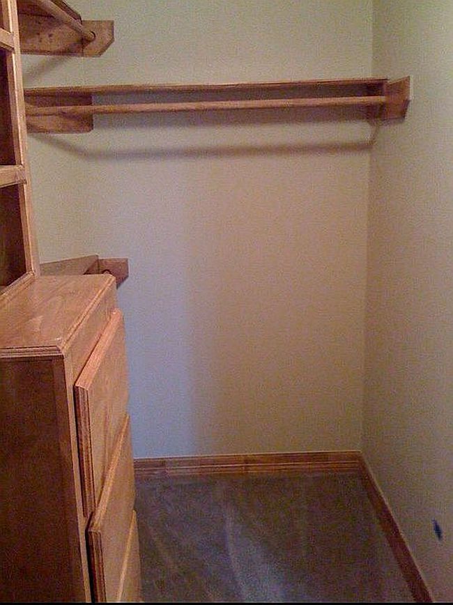 Additional photo 3 of property located at 4376 Summer Wind Dr