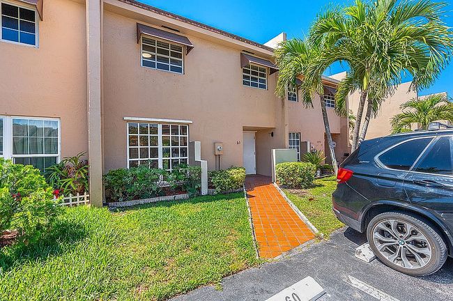 Photo of 10350 Sw 154th Circle Ct Apt 60, Miami, FL
