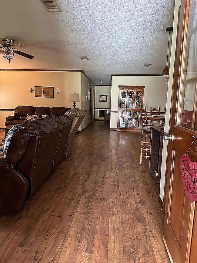 Photo of 861 Saddle Cir, Waycross, GA