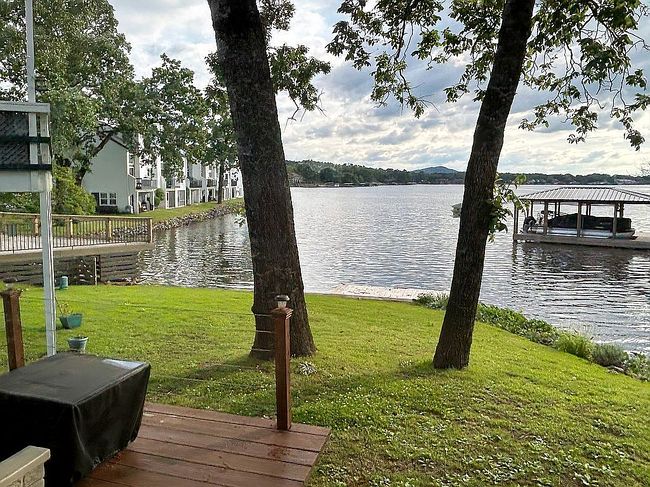 700 Grand Point Dr #3-2, Hot Springs, AR