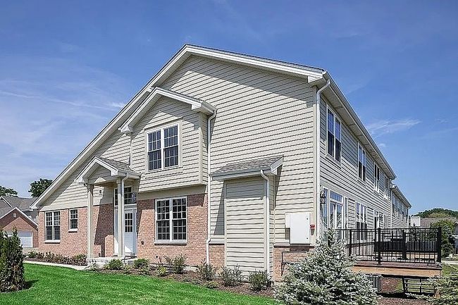 Photo of 8408 Dawn Ln