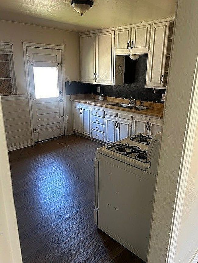 Photo of 2304 Sw 8th Ave, Amarillo, TX