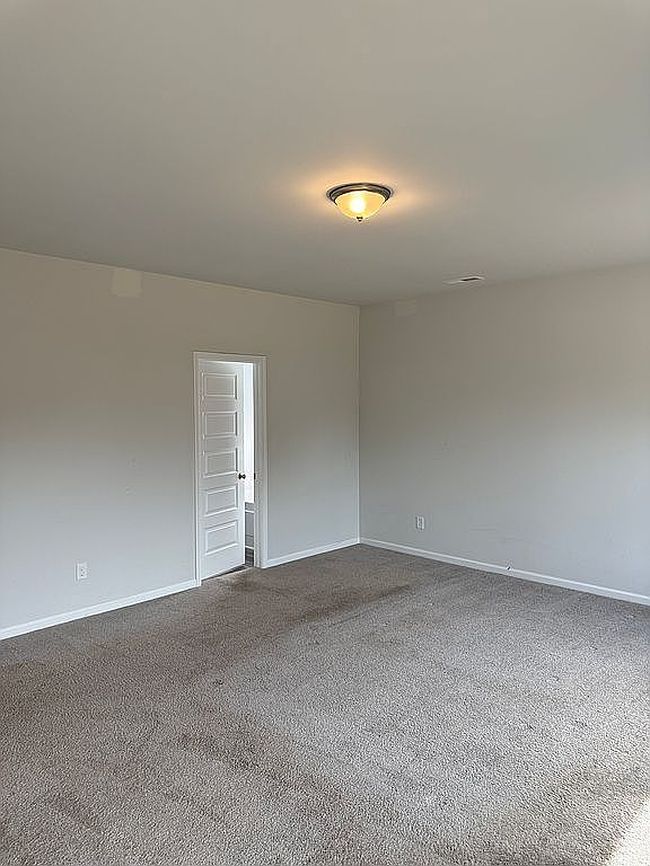 Image of 210 Keva St