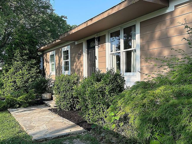 Image of 1122 Crewdson Dr