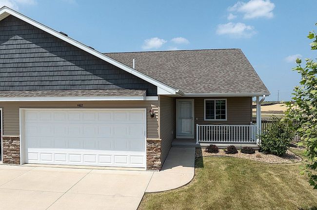 Photo of 4422 Calder Dr, Marion, IA