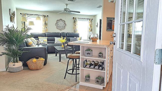 Image of 110 W Saint Johns Way