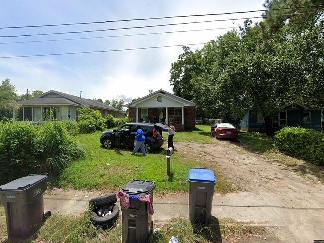Image of 2048 Edgar St