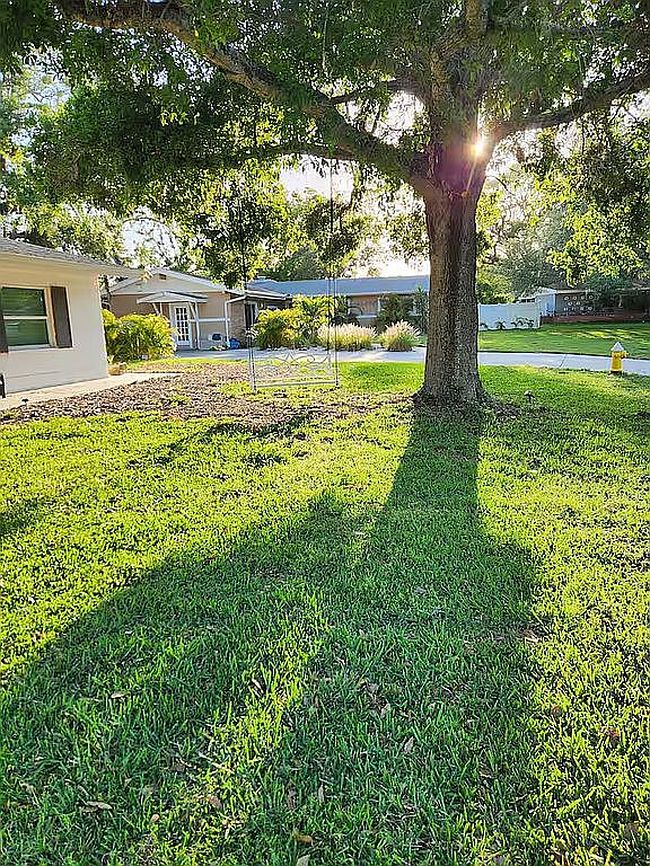 Photo of 1717 Faulds Rd S, Clearwater, FL