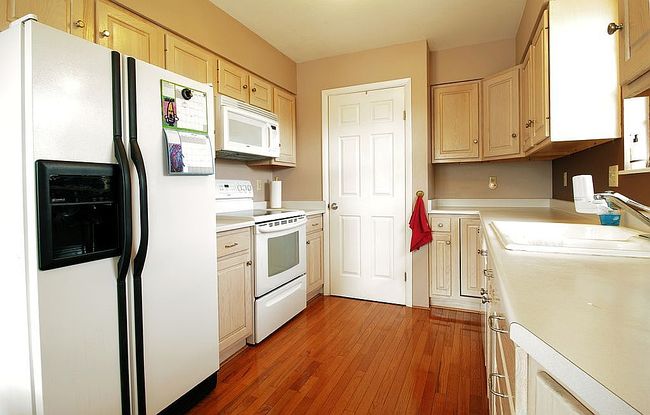 Image of 84 S Washington St
