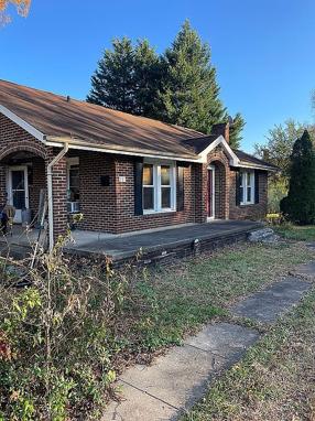 Preview of property located at 331 33rd St Sw