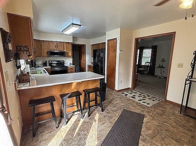 Photo of 365 Bunker Hill Rd, Wellston, OH