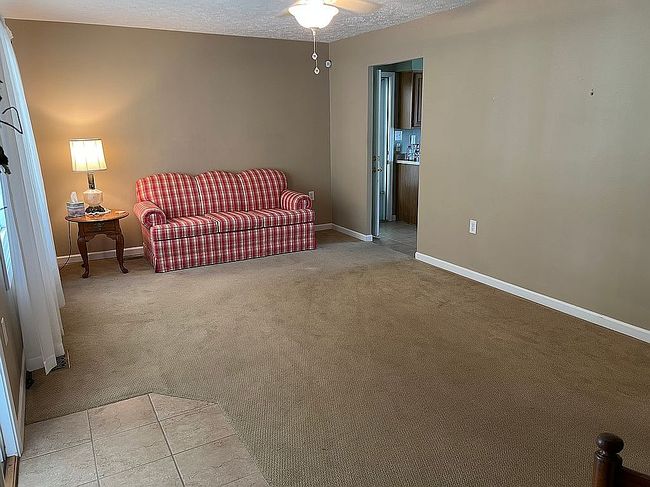 Photo of 3042 Desoto Way, Columbus, IN