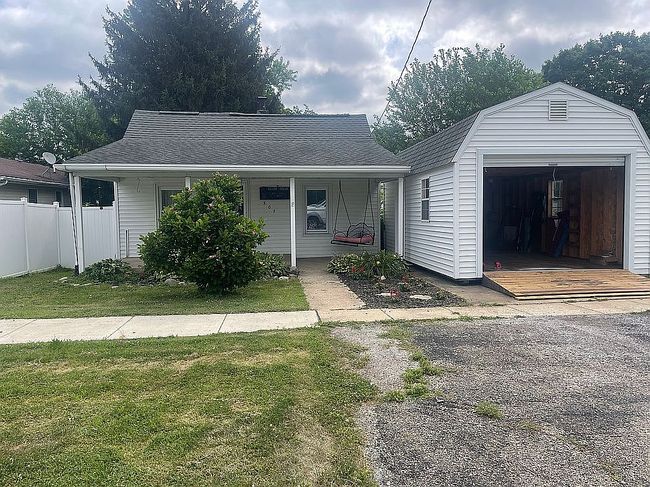 Photo of 507 N Jones St, Eureka, IL