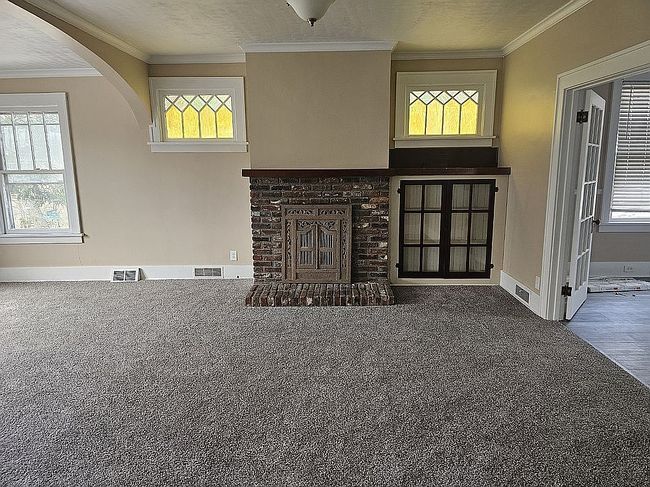 Image of 341 Park Ave
