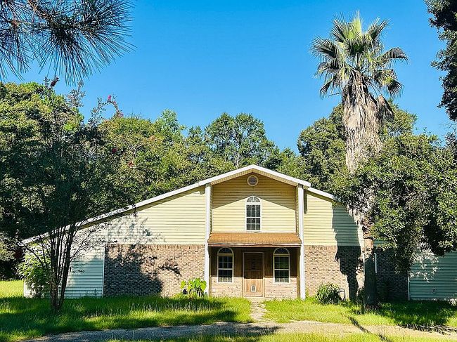 Photo of 44 Lyons Rd