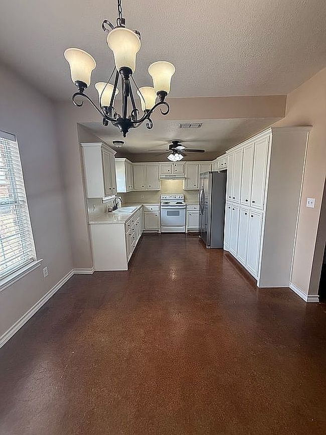 Additional photo 2 of property located at 6515 7th St