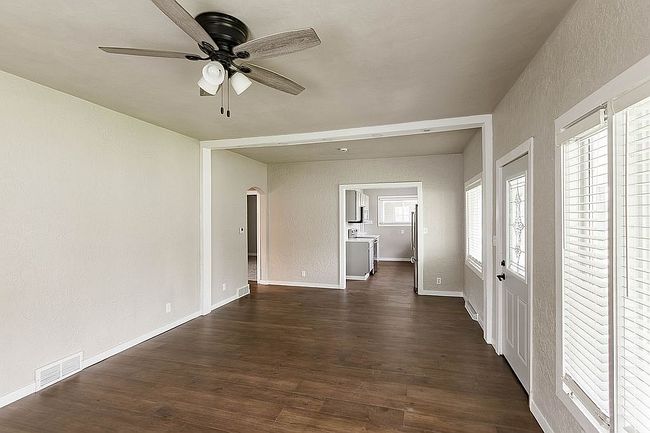 Additional photo 3 of property located at 323 E Manning Ave