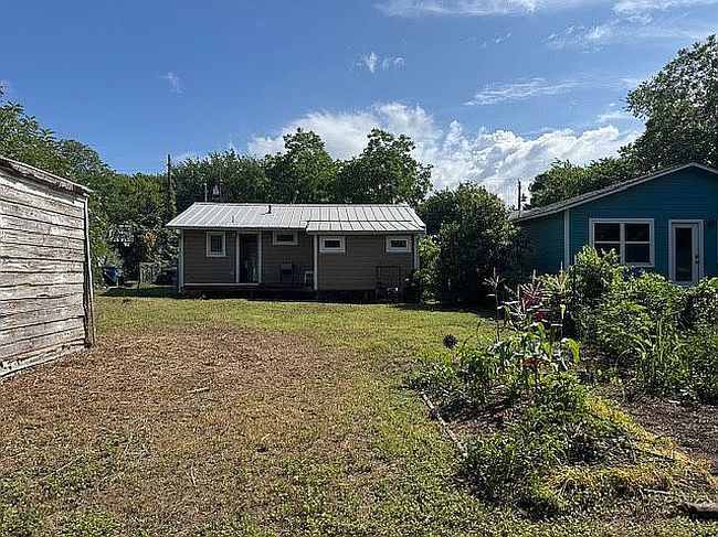 Photo of 503 W Croslin St, Austin, TX
