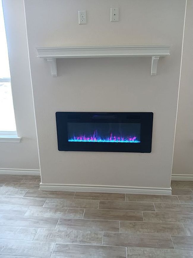 319 Clubview E, Seguin, TX