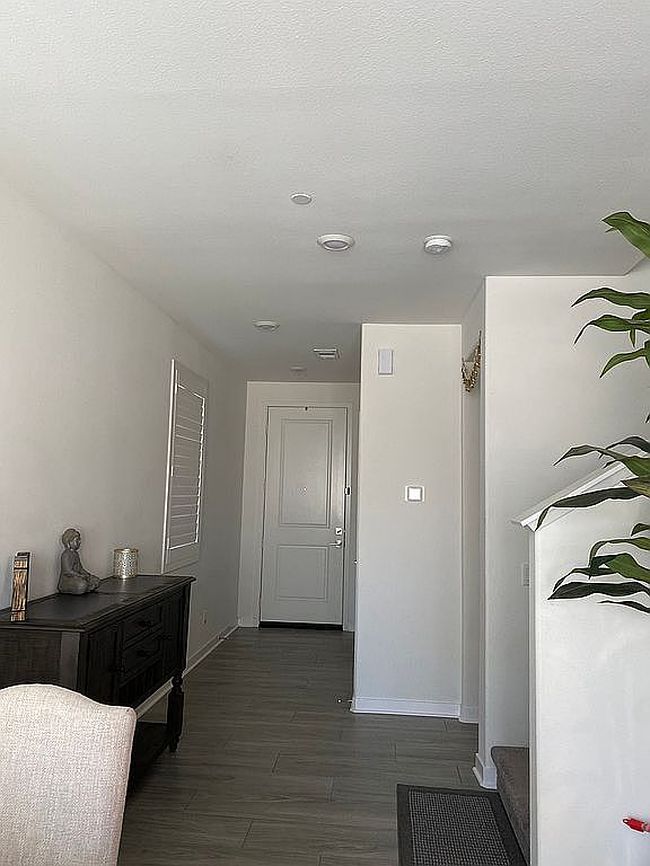 Photo of 16740 Grapefruit Ln, Fontana, CA
