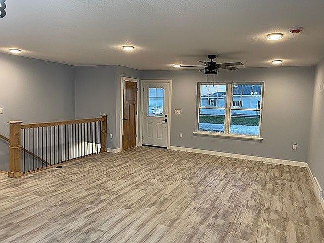 Image of 501 E Dubuque St