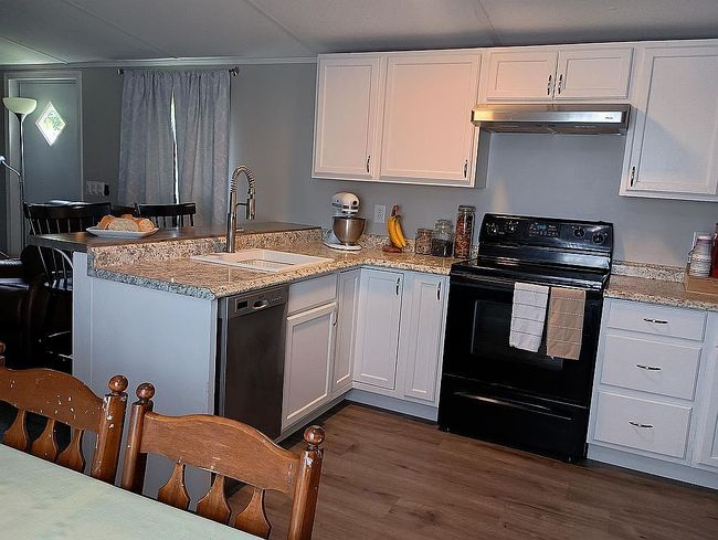 Photo of 155 Mountain Dr, Ten Mile, TN