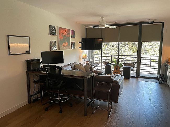 Photo of 900 S 1st St #306, Austin, TX