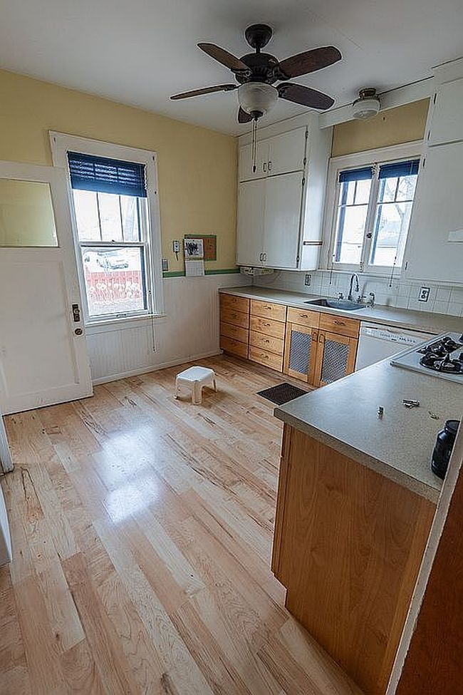 Photo of 1252 W Broadway St, Winona, MN