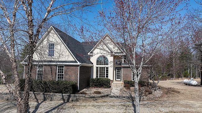 Image of 549 Thrashers Creek Rd