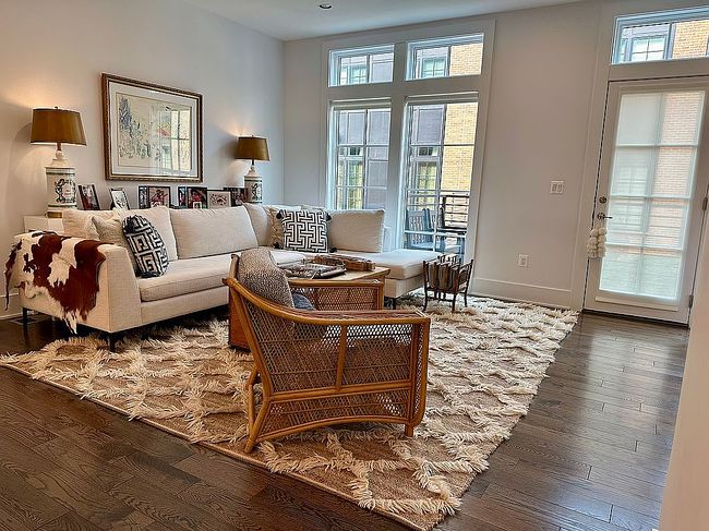 Image of 3663 Chevy Chase Lake Dr