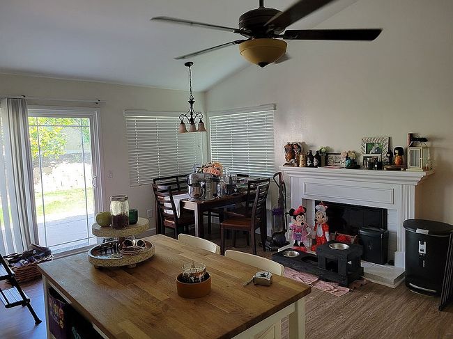 Photo of 17817 Valladares Dr, San Diego, CA