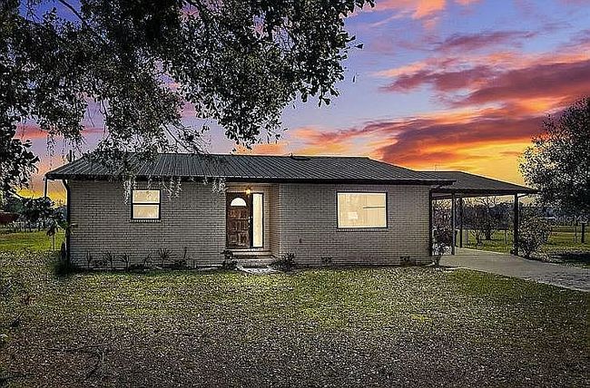 Photo of 5030 Alderman Rd
