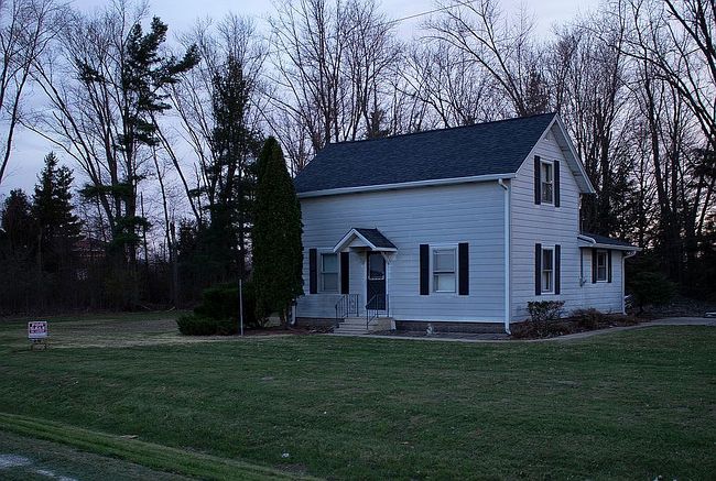 Photo of 5055 N Wabash Rd, Marion, IN