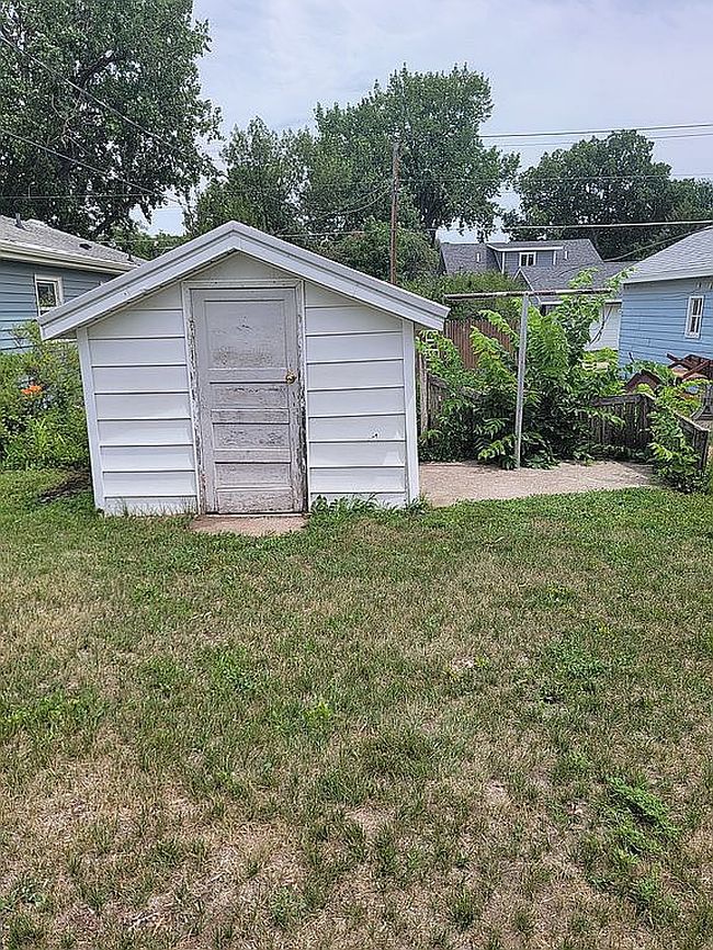 Photo of 822 5th Ave W, Mobridge, SD