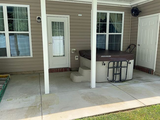 Photo of 4343 Rex Ct, Winston Salem, NC