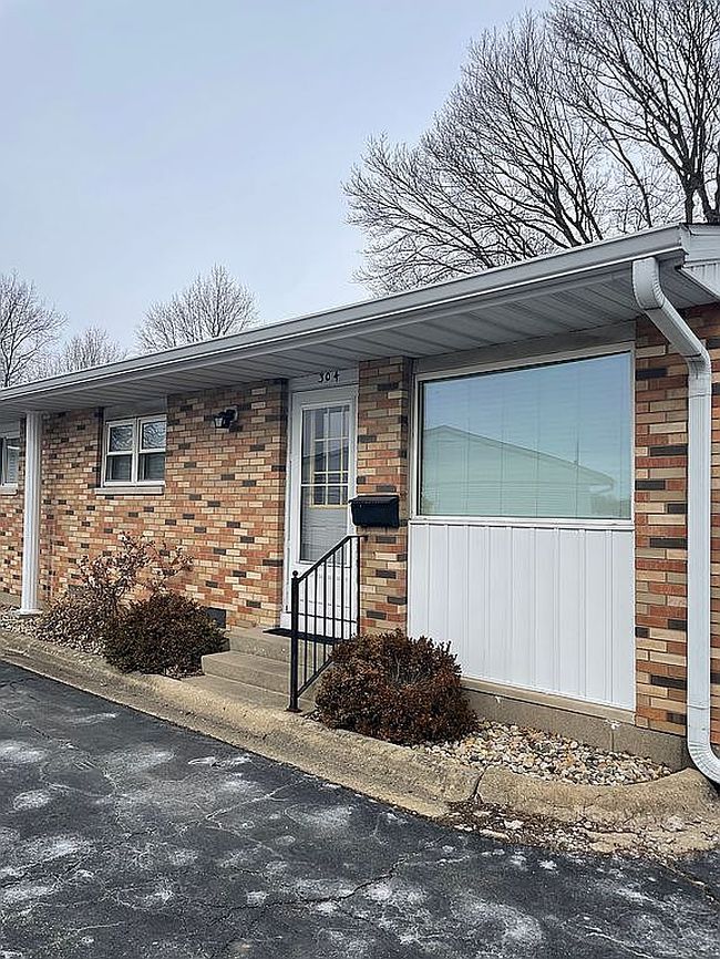 Image of 420 Brentwood Rd Unit 304