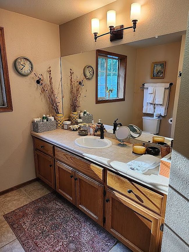 Additional photo 3 of property located at 622 Winter Creek Ln